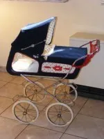Советская детская коляска