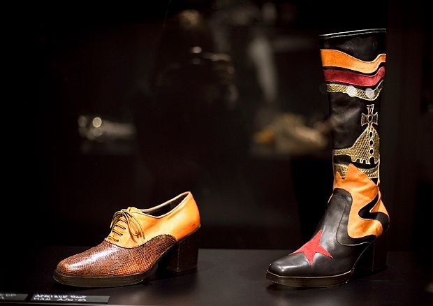 Vivienne Westwood. Выставка работ ы Cvetnoy Central MArket