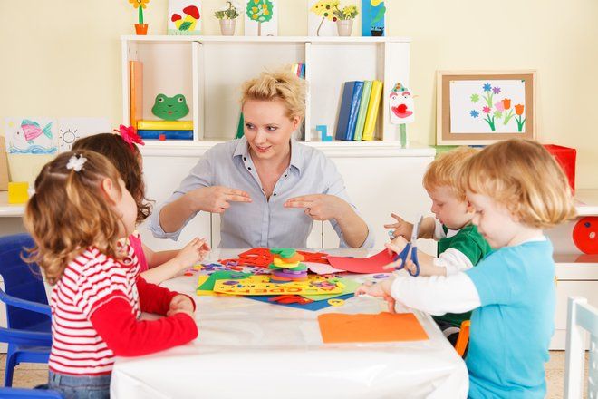 Совет психолога: 3 способа, чтобы помочь малышу адаптироваться в детском саду
