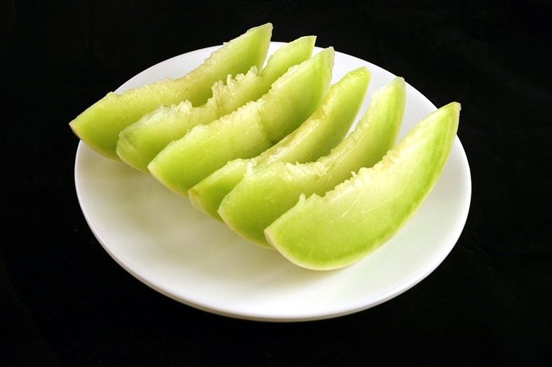 калории, мало, шоколад, овощи, чипсы