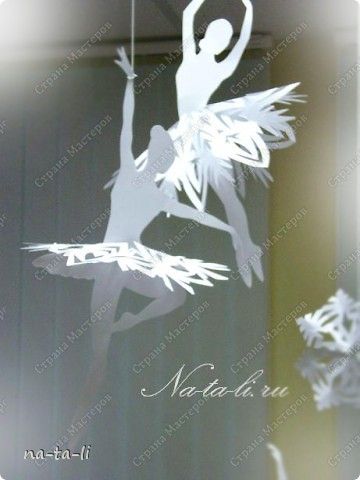 Мастер-класс Вырезание силуэтное: Снежинки-балеринки Бумага Новый год. Фото 1