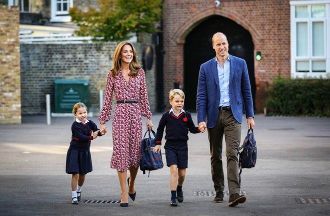 Дресс-код: в чем ходят в школу принц Джордж, принцесса Шарлотта и другие монархи