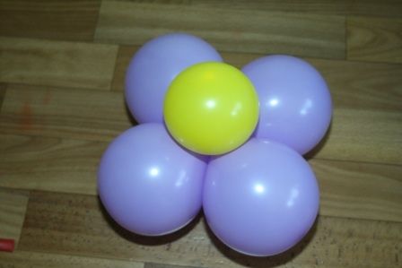 наш клоун с воздушными шарами