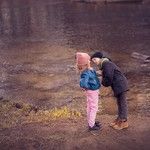давно запускали кораблики бумажные?