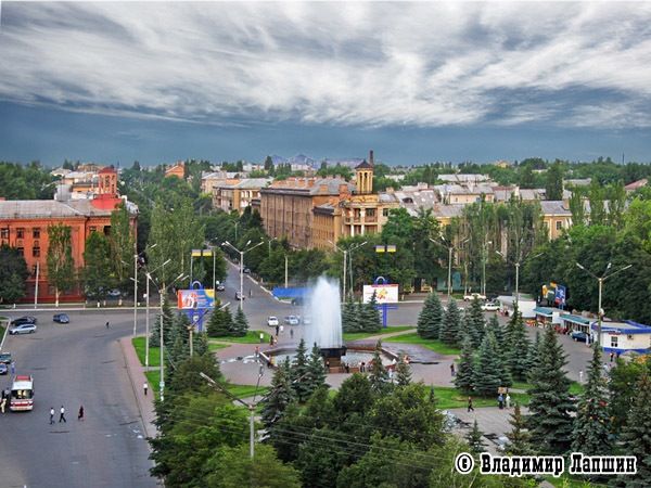 Фонтан на площади Победы