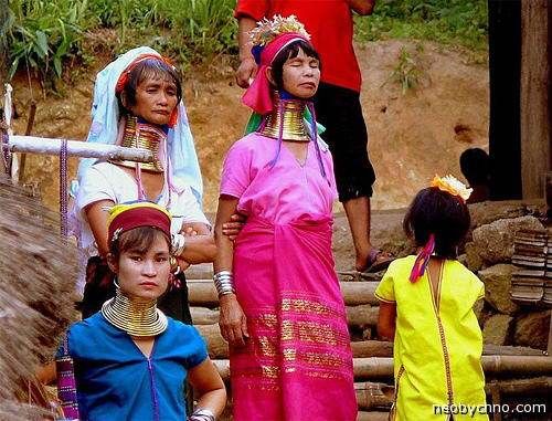 Женщины племени каян