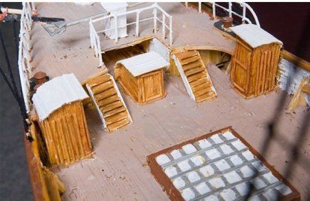 Огромный корабль из зубочисток