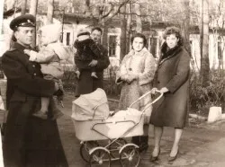 Советская детская коляска