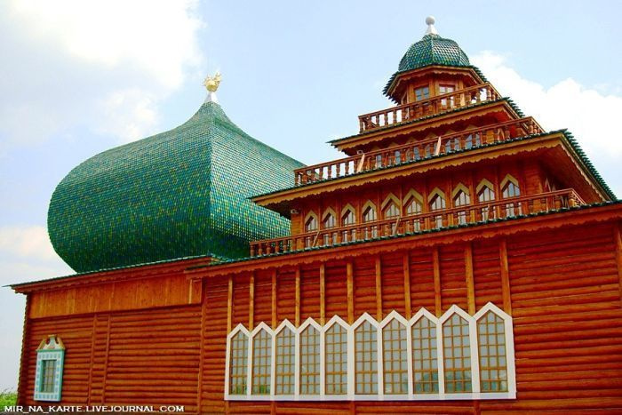 Экскурсия в царскую резиденцию - Коломенский дворец Экскурсия в царскую резиденцию - Коломенский дворец