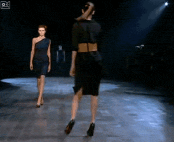 https://pulson.ru/wp-content/uploads/2013/02/supermodel.gif
