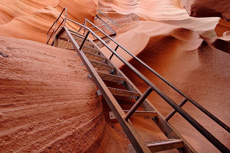 Файл:Lower antelope stairs md.jpg