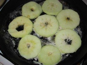 Яблоки
